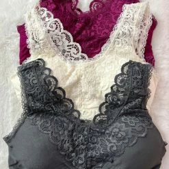 Anemone "Beach Date" Lace Bralette Clothing