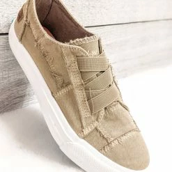 Clothing "Marley" Blowfish Sneaker- Cream Coffee