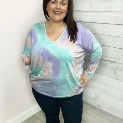 La Miel Clothing "Beautiful Gaze" Tie-Dye Top- Blue