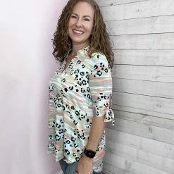 Honeyme "Your Moment" Gabby Top W/Tied Sleeves