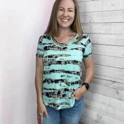 Sew In Love "Vibe Check" Criss Cross Top