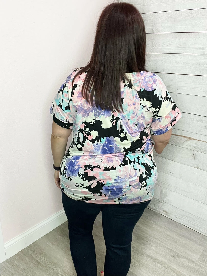 Sew In Love Clothing "Never Miss Out" V Neck Top- Floral Print *FINAL SALE* 5 Sew In Love Clothing "Never Miss Out" V Neck Top- Floral Print *FINAL SALE*