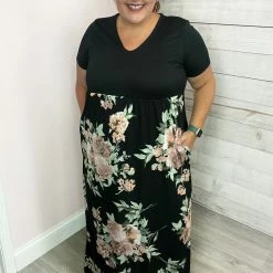 White Birch "Instant Icon" Short Sleeve Maxi Dress Clothing