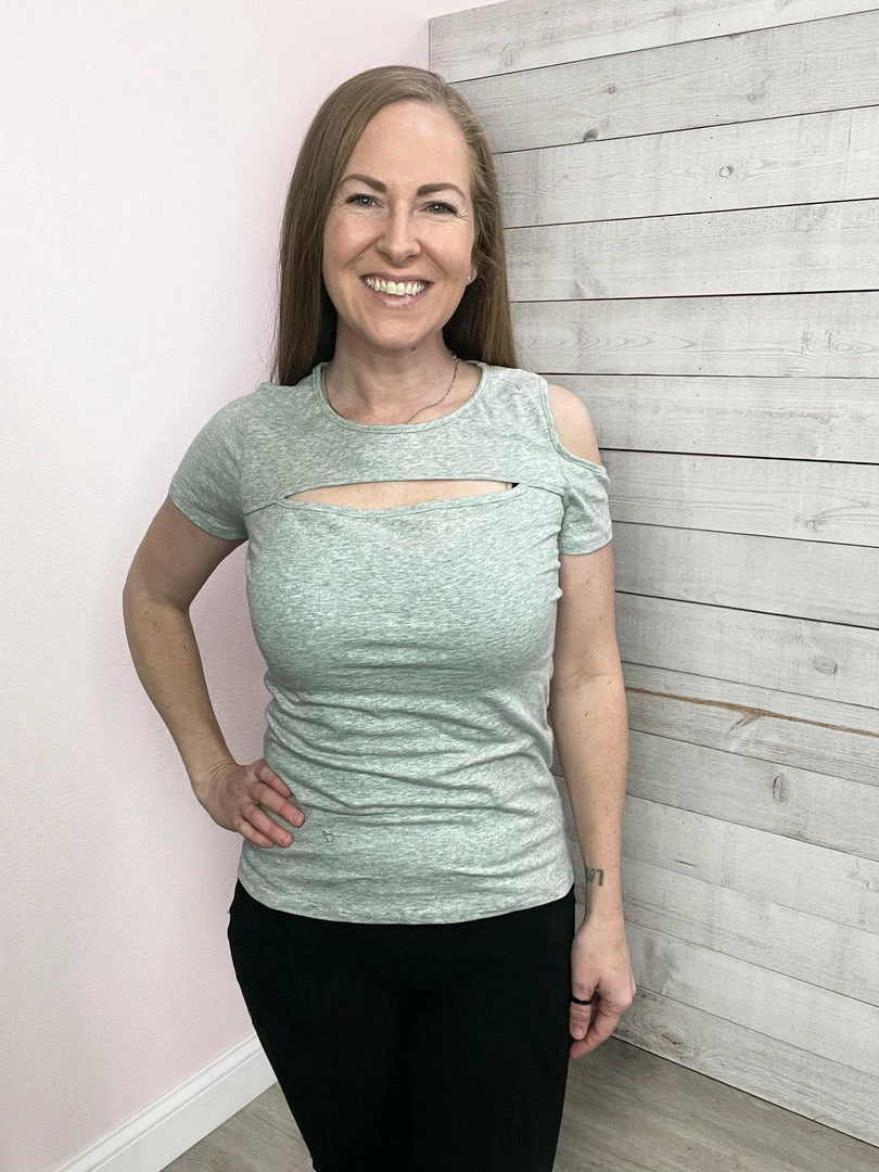 White Birch Clothing "Delightful Day" Cutout Short Sleeve Top- Grey *FINAL SALE* 4 White Birch Clothing "Delightful Day" Cutout Short Sleeve Top- Grey *FINAL SALE*