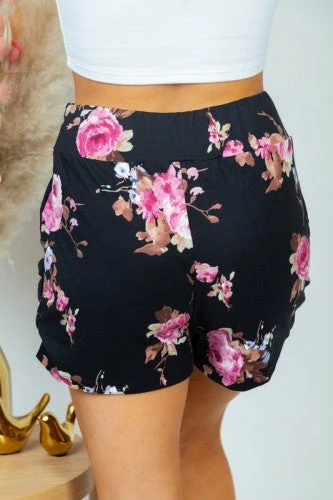 White Birch Clothing "Hearts In Love" Floral Print Shorts *FINAL SALE* 3 White Birch Clothing "Hearts In Love" Floral Print Shorts *FINAL SALE*