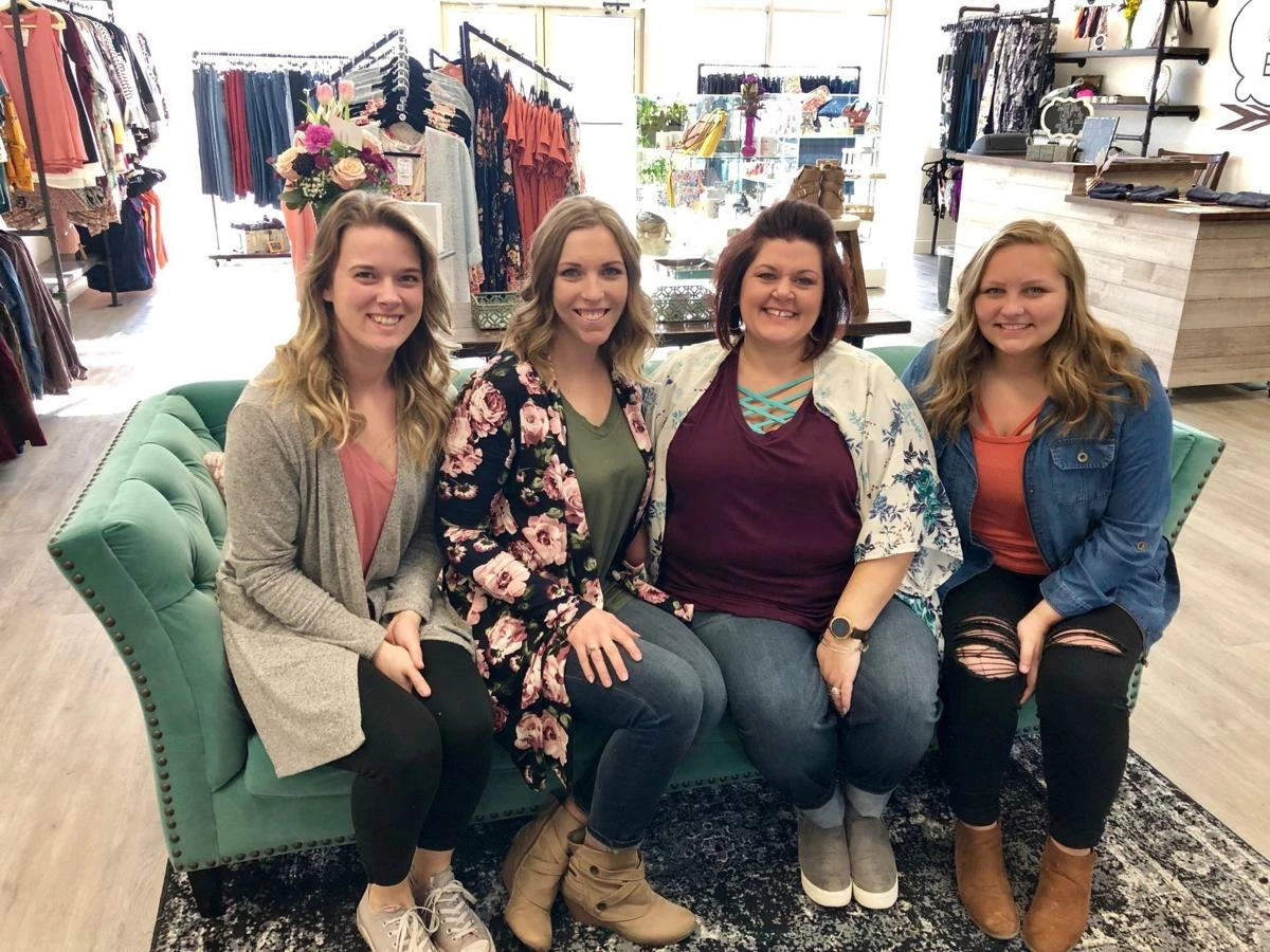 Outlet Moe & Arrow Boutique Store -Outlet Moe & Arrow Boutique Store 2